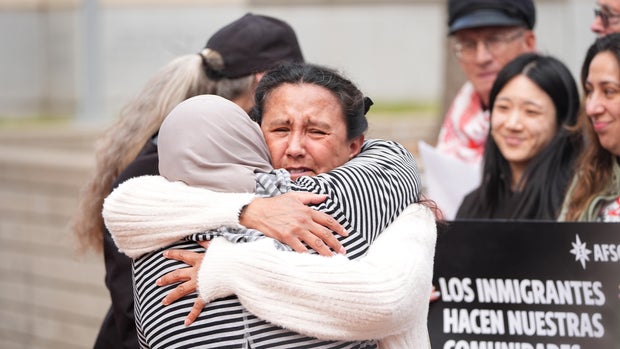 Jeanette Vizguerra released from ICE custody on bond 