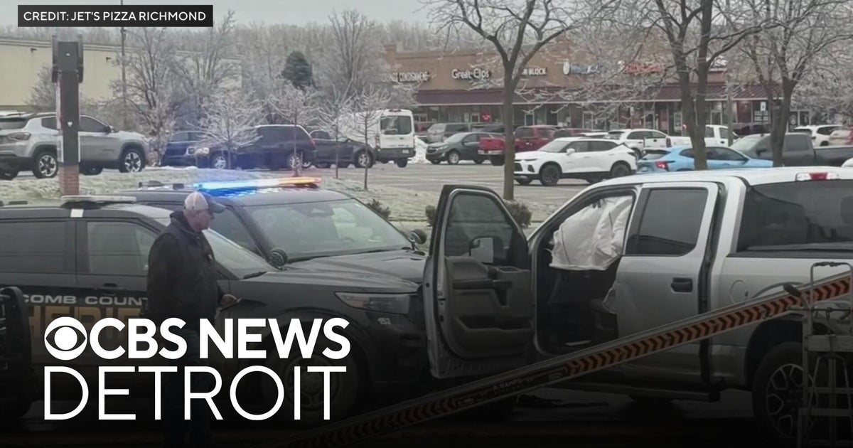 High-speed chase in Southeast Michigan caught on video - CBS Detroit