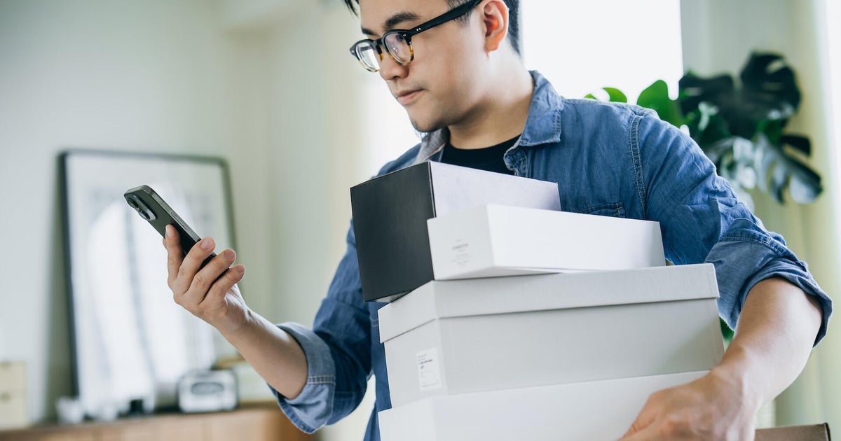 Navigating holiday gift returns