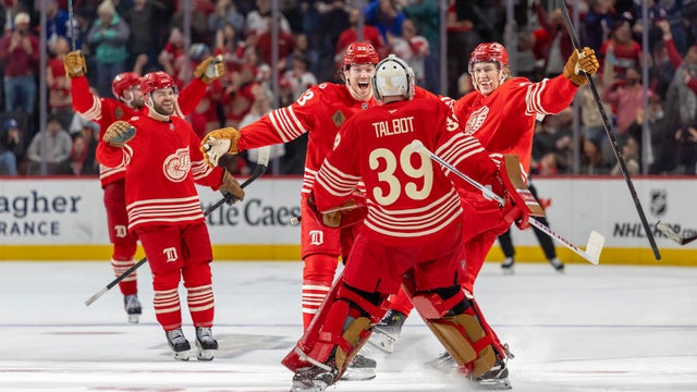 Toronto Maple Leafs v Detroit Red Wings 