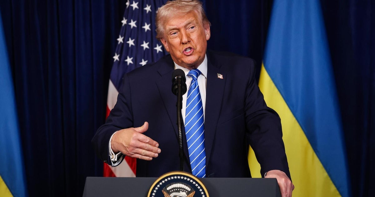 Trump says "Russia wants to see Ukraine succeed" after speaking to Putin and Zelenskyy