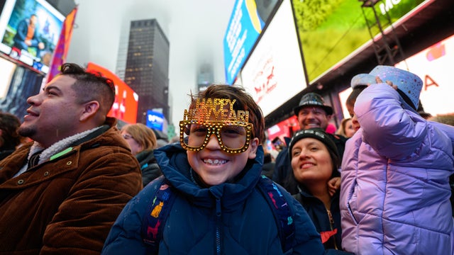 Times Square New Year's Eve Confetti Test 