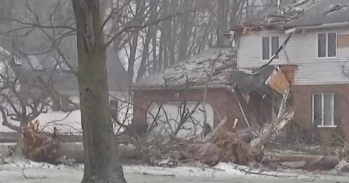 Powerful winter storms pummel the Northeast with heavy snow and strong winds