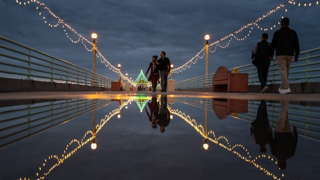 Rain Reflection With Christmas Lights On the Manhattan Beach Pier 