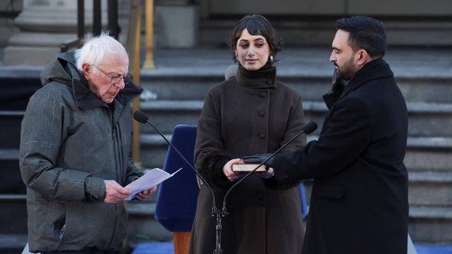 Mayor-elect Zohran Mamdani speaks before helping distribute 