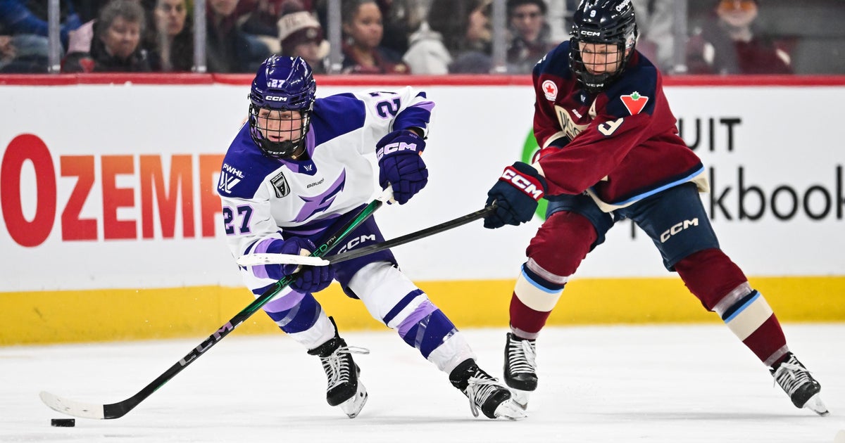 Victoire rally to beat the Frost 3-2 in overtime - CBS Minnesota
