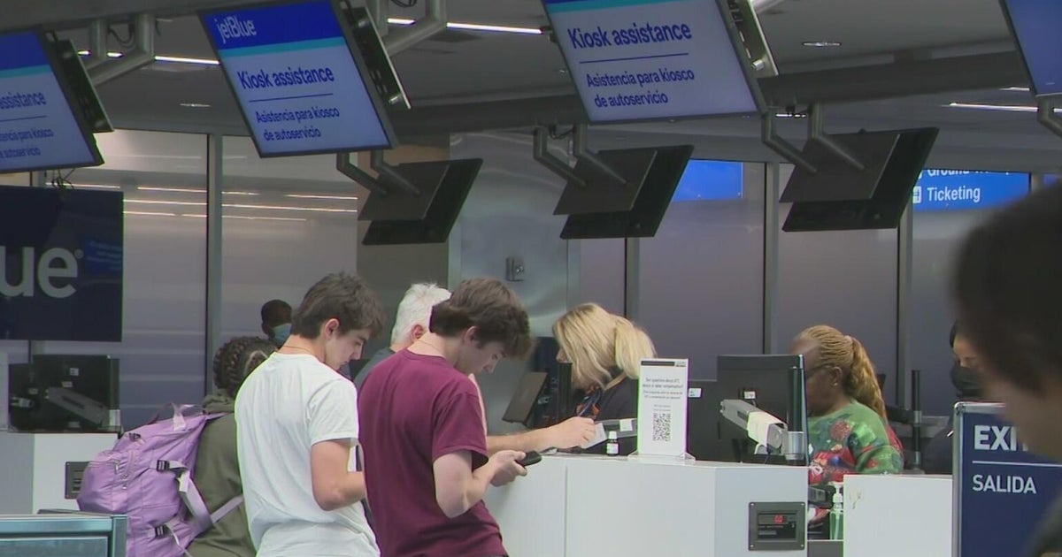 Restrictions on international flights lifted after delays, cancellations after Maduro’s capture