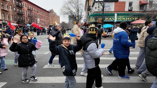 children-walking-3-kings-day-parade-east-harlem.jpg