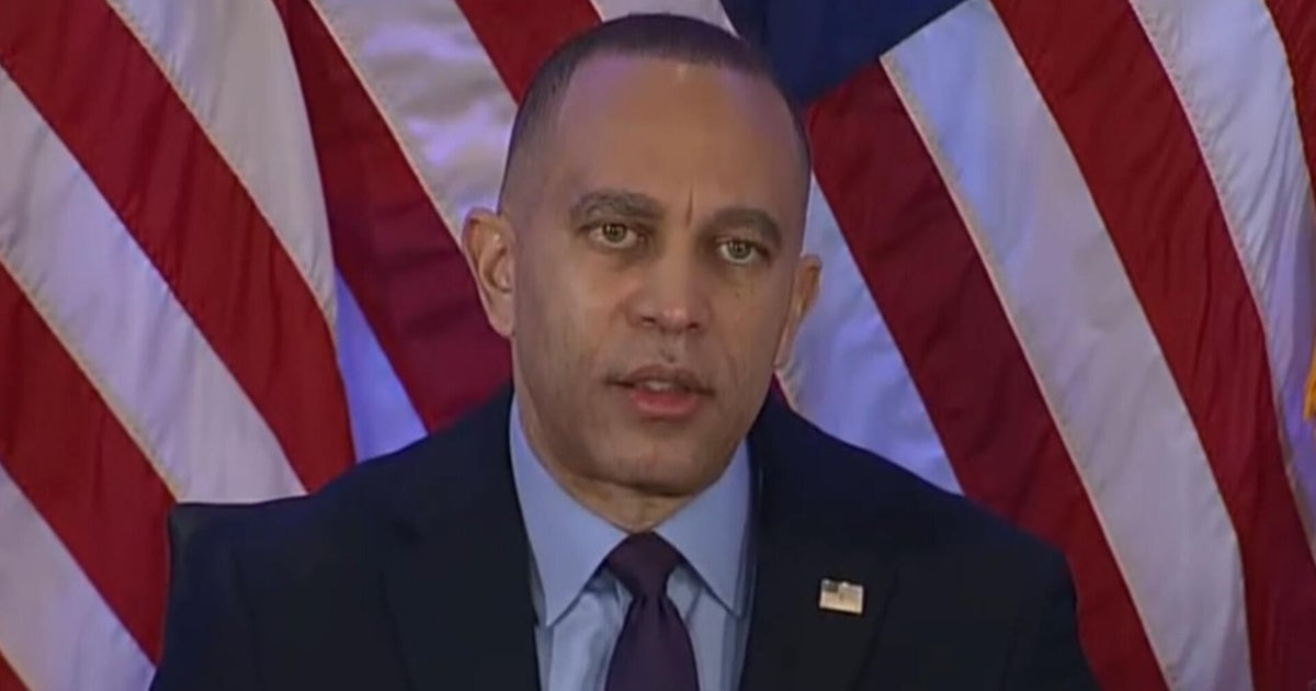 Hakeem Jeffries says Trump and allies have "repeatedly tried to rewrite history" of Jan. 6