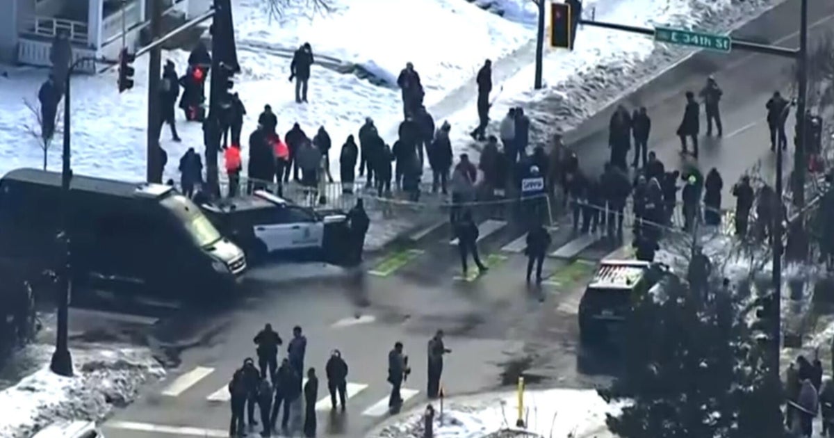 Latest details after ICE officer kills woman in Minneapolis shooting