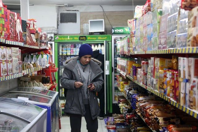 Economic crisis in Iran negatively impacts the people 