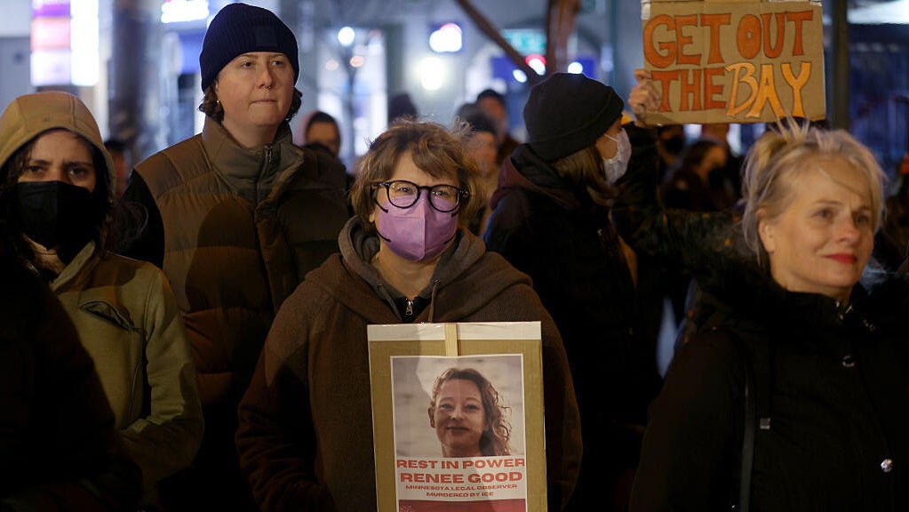 Deadly ICE shooting in Minnesota prompts additional Bay Area protests ...