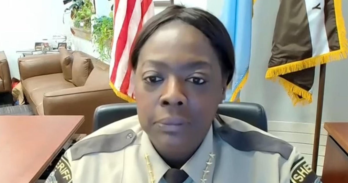 Minneapolis sheriff pleads with feds to include local law enforcement in ICE shooting investigation