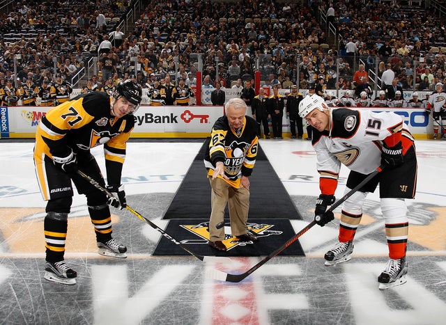 Anaheim Ducks v Pittsburgh Penguins 