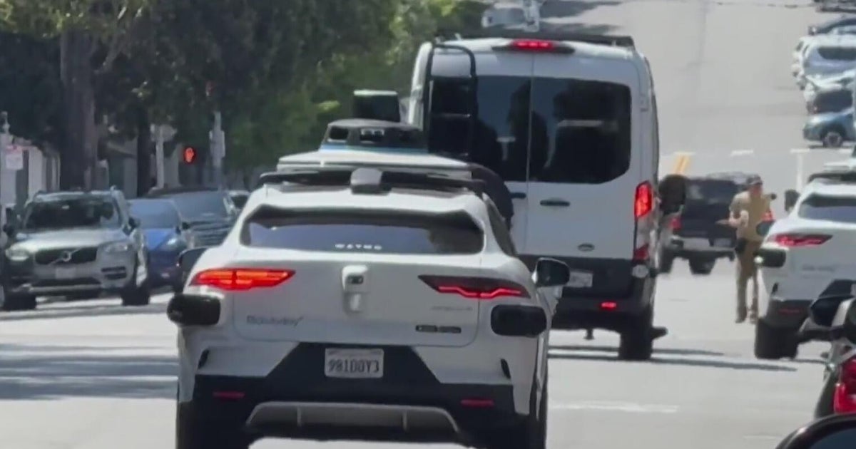 Waymo answers state regulators questions after cars stopped during San Francisco power outage