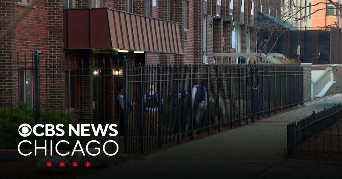 1-year-old dies after fall from window in Edgewater