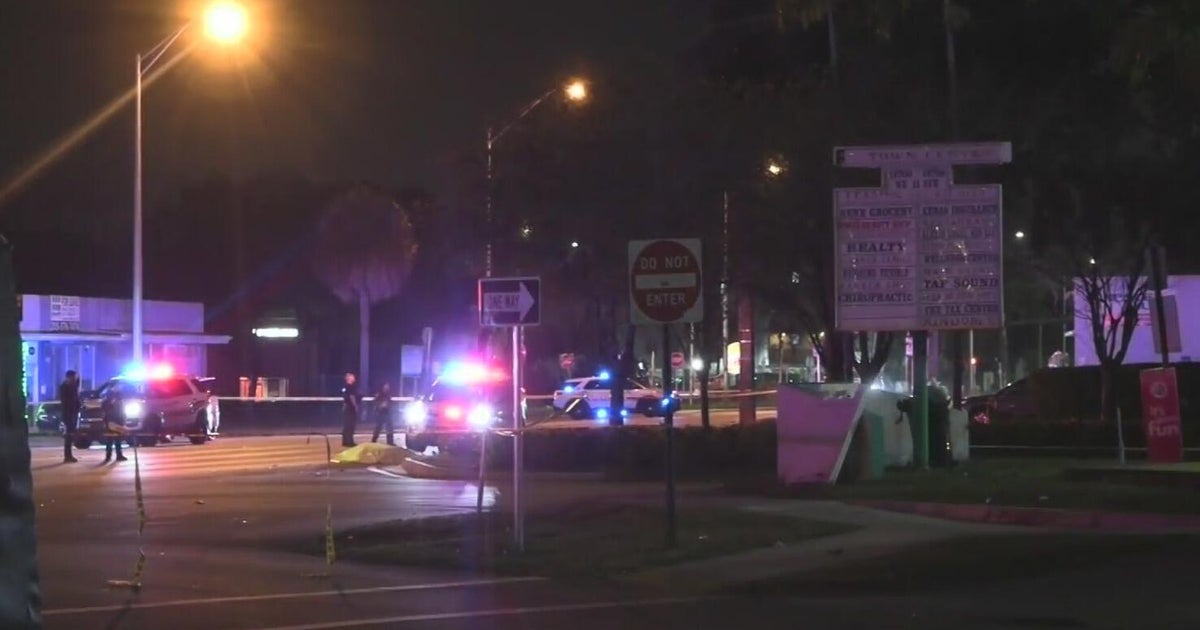 Deadly hit-and-run investigated in North Miami - CBS Miami