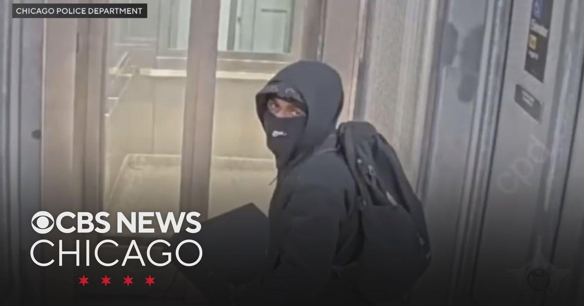 Police release photo of suspect wanted in string of North Side ...
