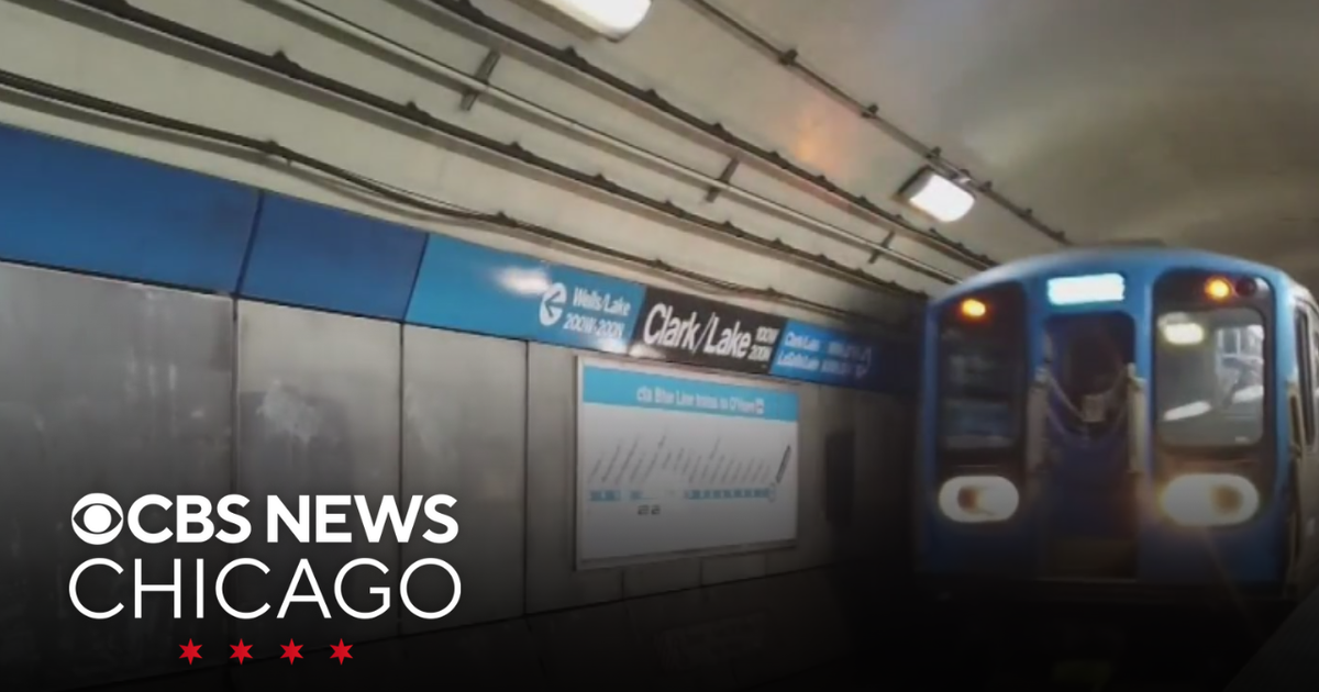 Man charged with murder in CTA Blue Line train stabbing in The Loop ...