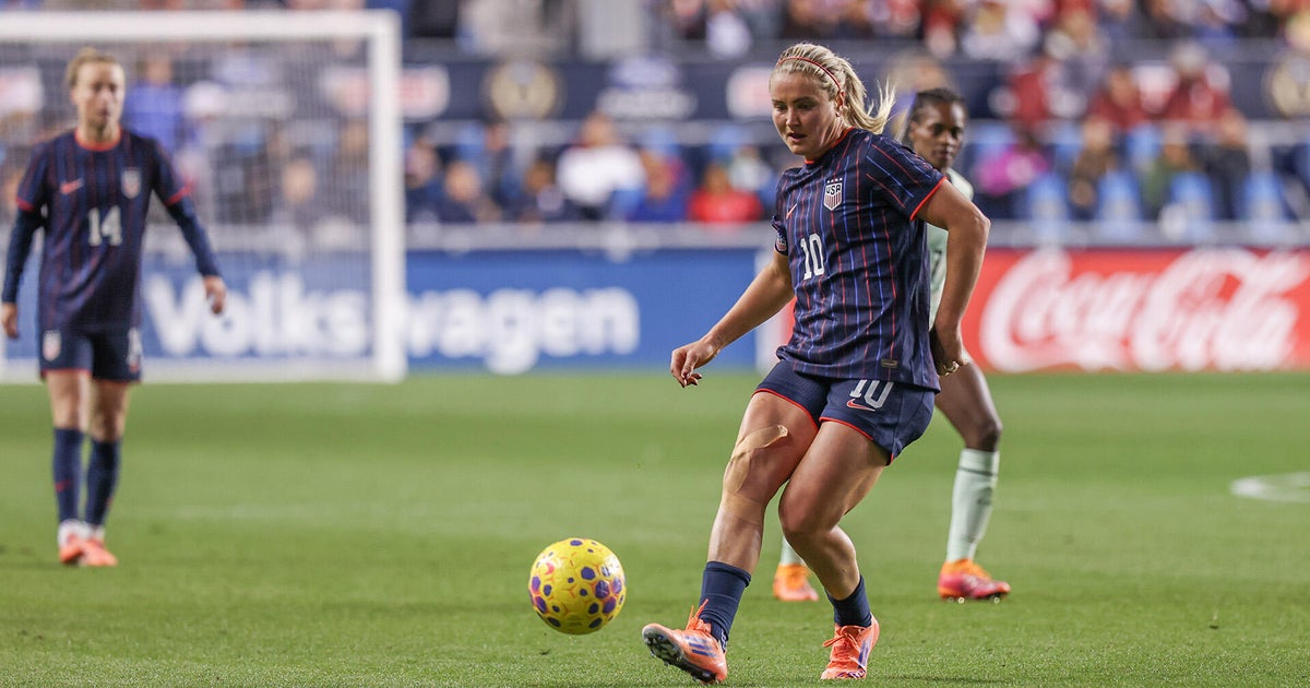 Lindsey Heaps joins the Denver Summit FC squad