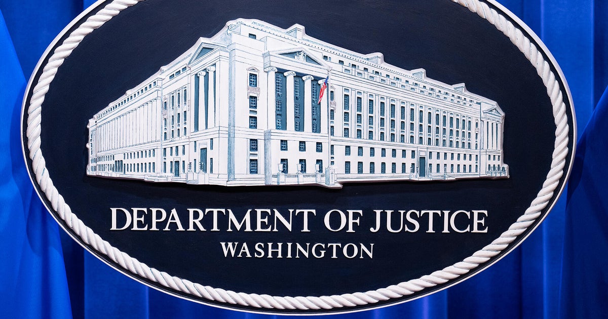 Атланта — Финансов съветник в Джорджия се призна за виновен