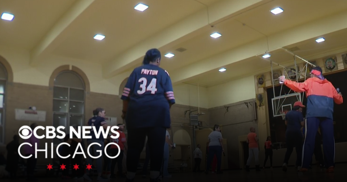 Englewood church soul line dance group celebrate Bears' Wild Card win with jersey night