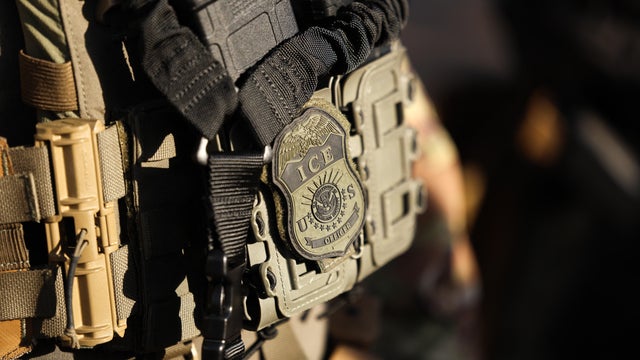 US-IMMIGRATION-ICE-SHOOTING 