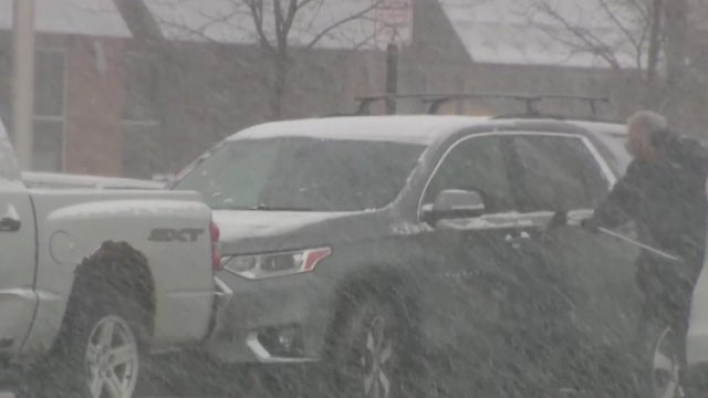 Heavy snowfall catches Metro Detroit road crews by surprise 
