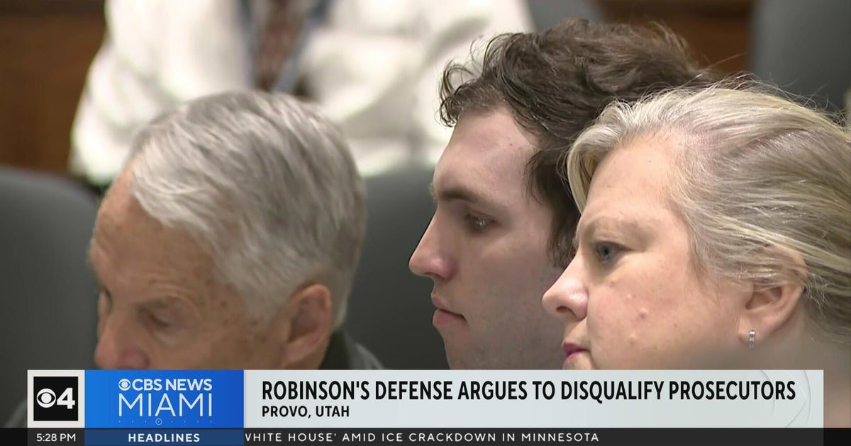 Defense attorneys for Utah man accused of killing Charlie Kirk argue to disqualify prosecutors