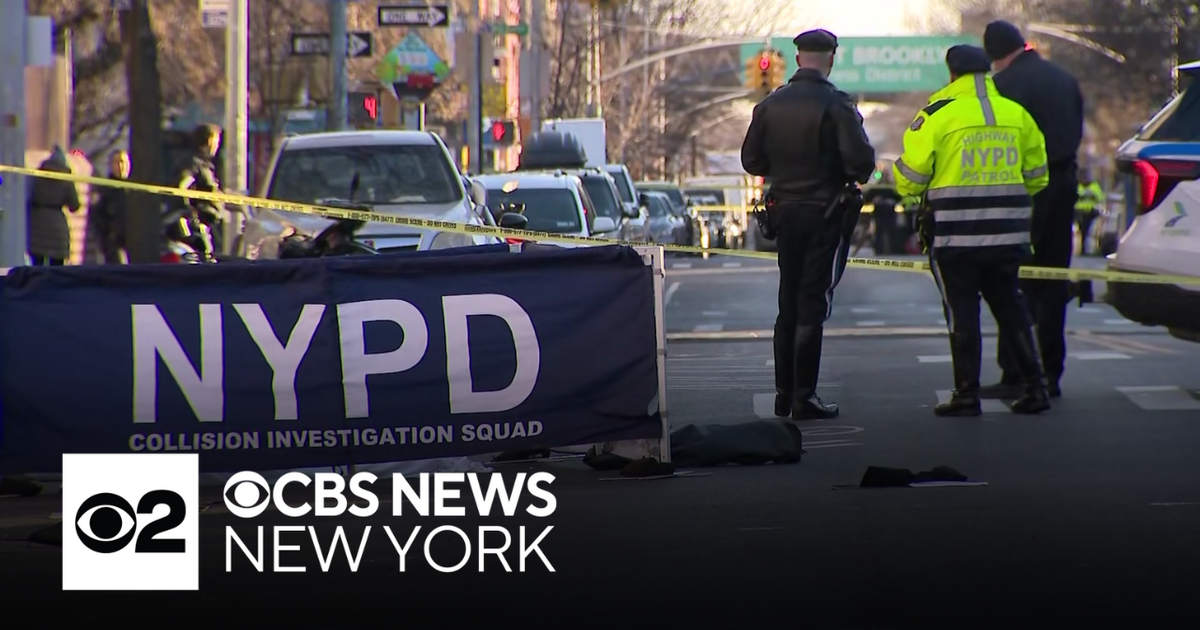 Woman killed by hit-and-run in Brooklyn - CBS New York
