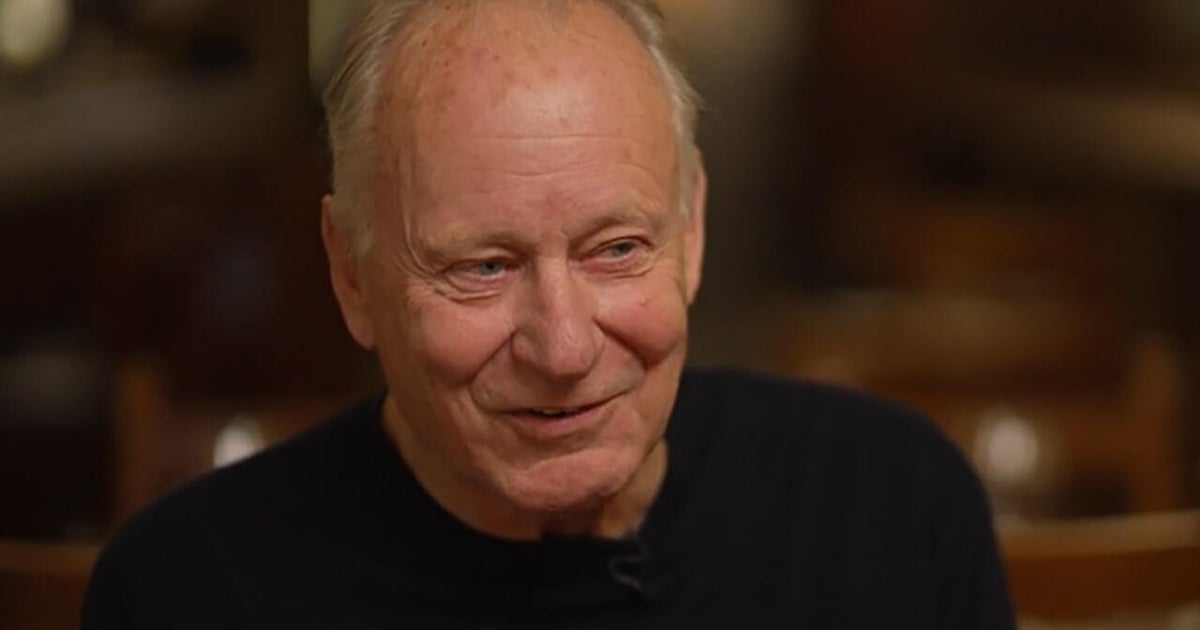 Стелан Скарсгард за актьорството: „Това е като дете… никога не порастваш“