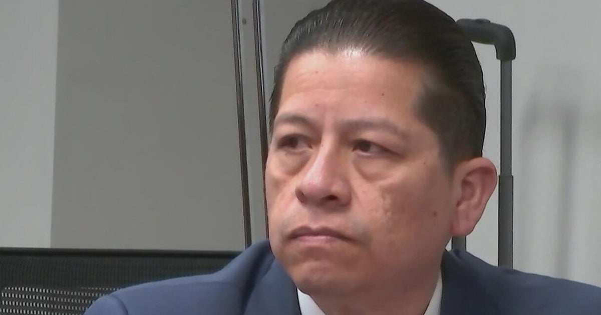 Uvalde officer trial continues into 3rd week after MLK Day - CBS Texas