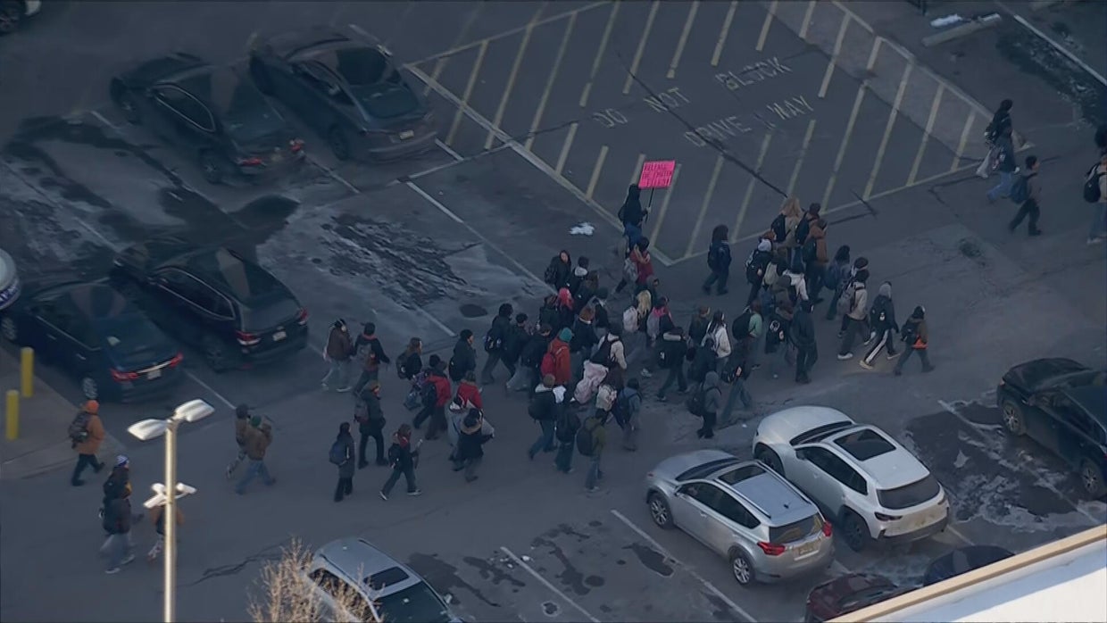 Protesters block garage at ICE Philadelphia office, crowds join ...