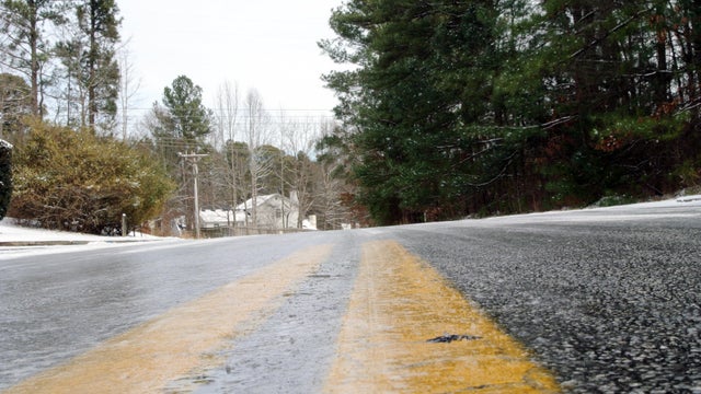 Rare Winter Storm In South Brings Ice And Snow To Region Unaccustomed To The Elements 