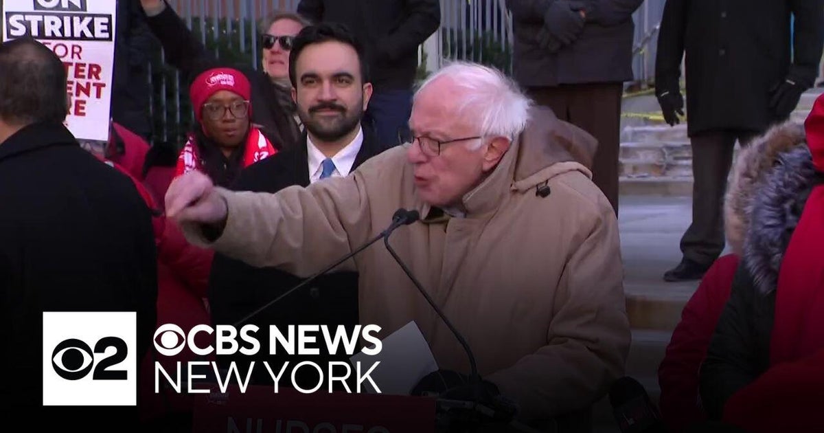 Sen. Bernie Sanders, Mayor Zohran Mamdani picket with striking nurses in NYC