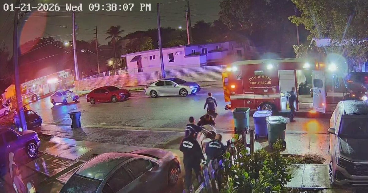 Man dies after being stabbed by brother, Miami police say