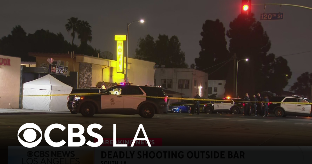Authorities investigating deadly shooting outside South Los Angeles sports bar