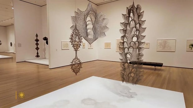 ruth-asawa-at-moma-installation-b.jpg 