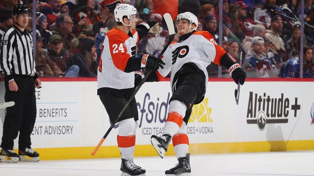 Philadelphia Flyers v Colorado Avalanche 