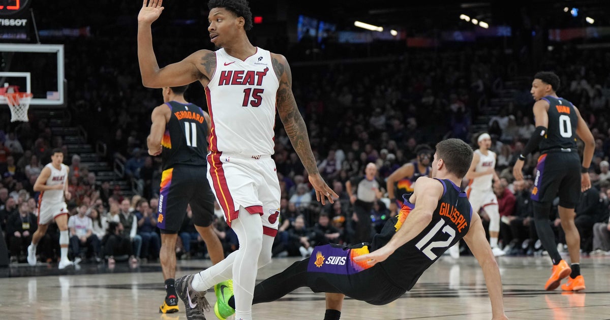 Miami Heat beat Phoenix Suns in short turnaround behind Adebayo’s 22 points