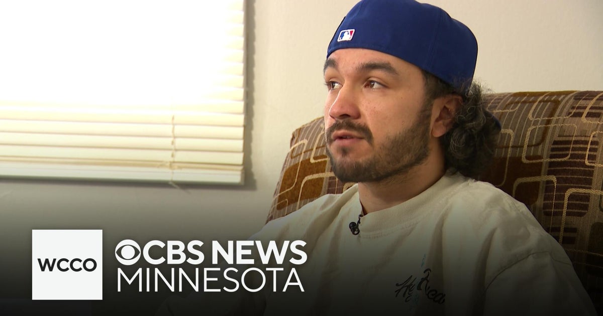 Alex Pretti shooting witness describes being detained by federal agents