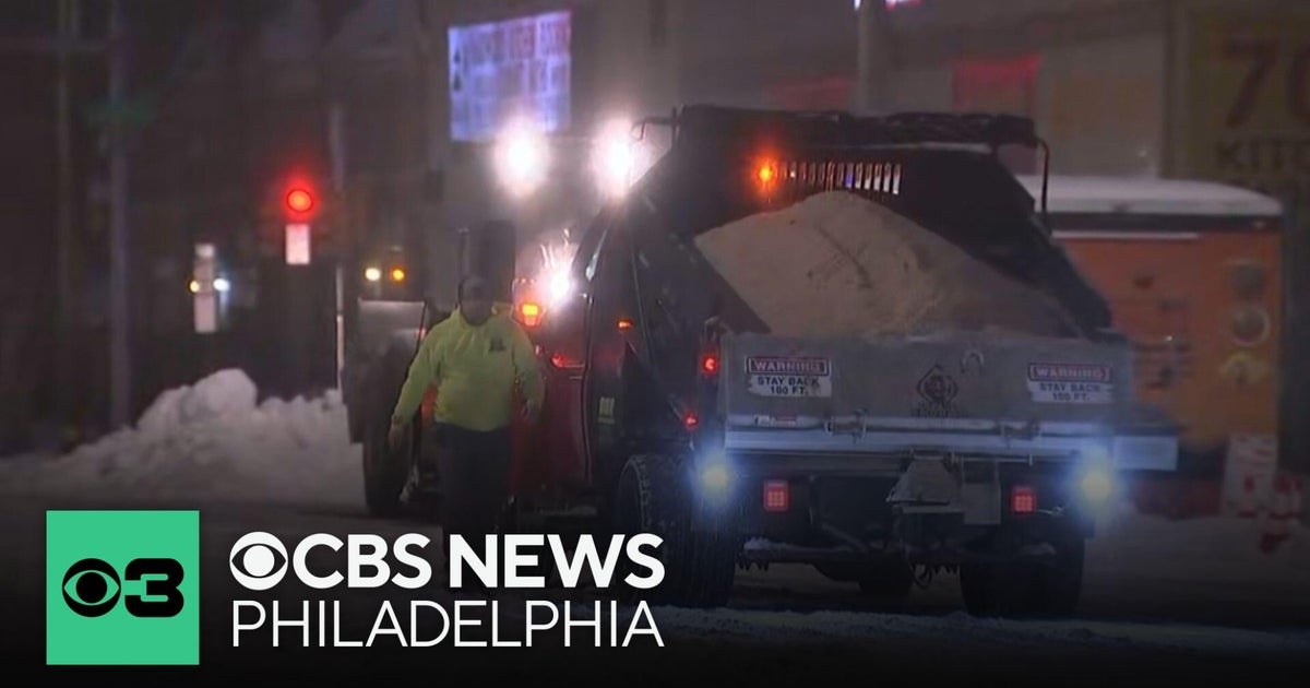 How much snow fell in Philadelphia region Sunday?