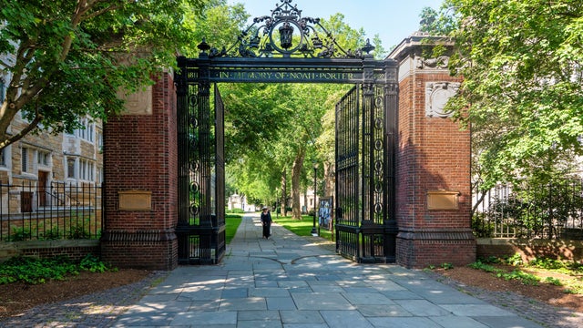 Noah Porter Memorial Gate Yale University New Haven Connecticut 