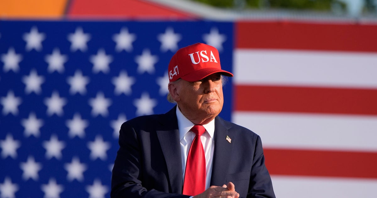 Вашингтон — Президентът Тръмп пътува до Айова във вторник за