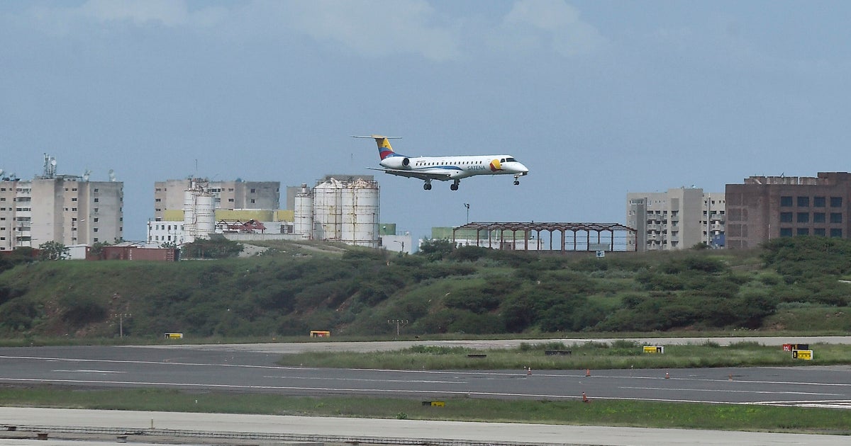 Малък самолет се разби в сряда в селски район на