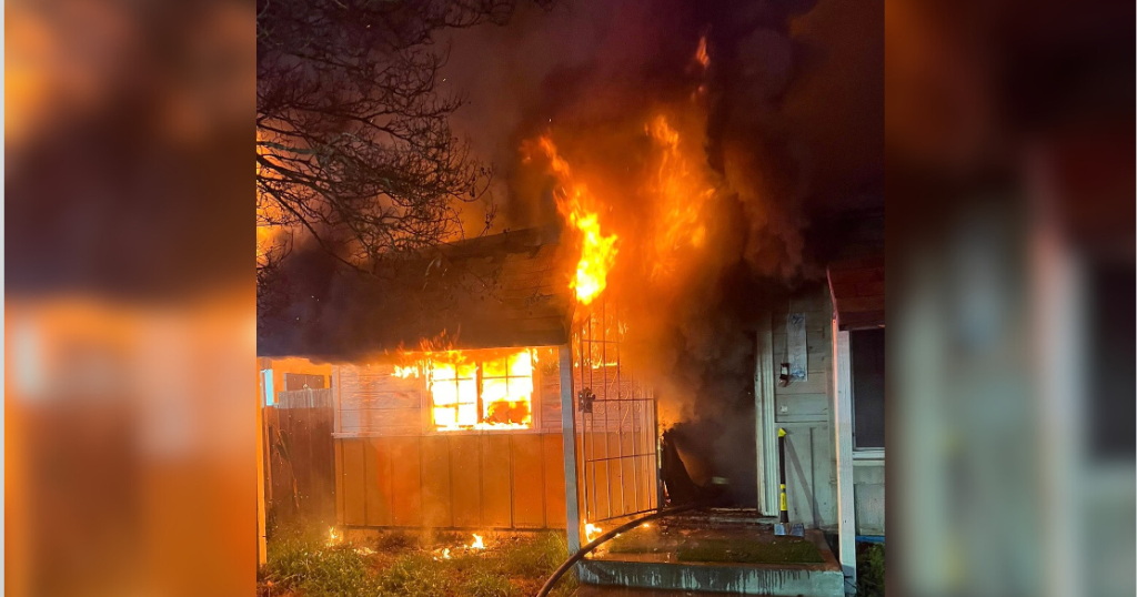 Turlock homeowner arrested after setting his home on fire, police say