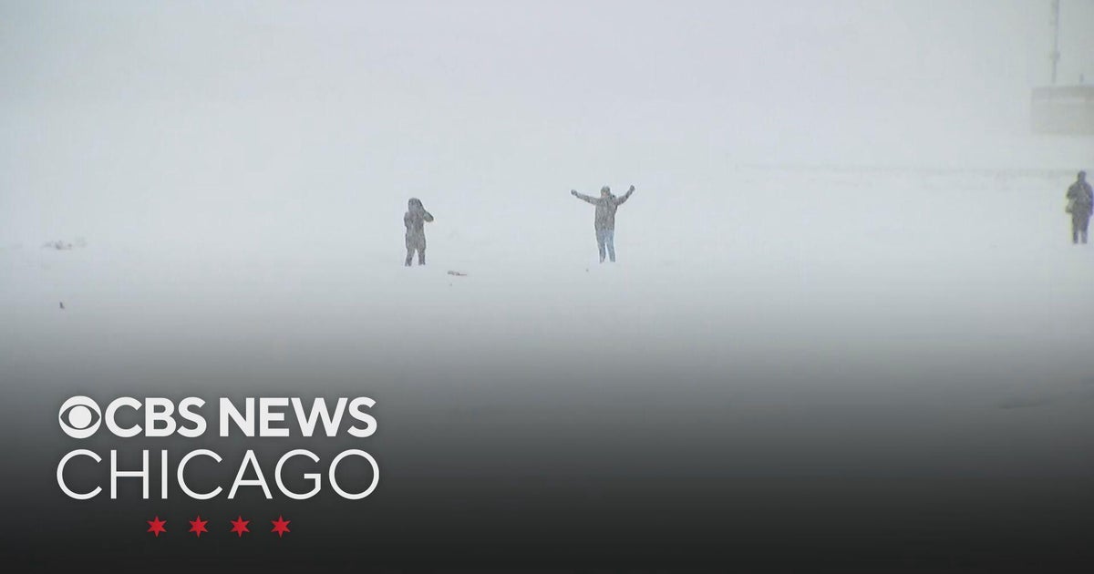 Another round of snow headed to Chicago, Northwest Indiana Friday