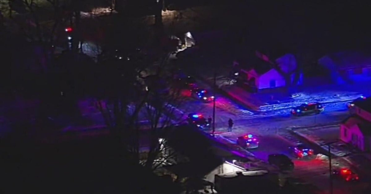 Man faces multiple charges after Roseville officer shot - CBS Detroit