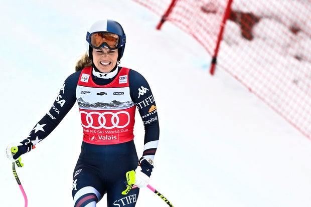SKI-ALPINE-WORLD-SUI-WOMEN-DOWNHILL 