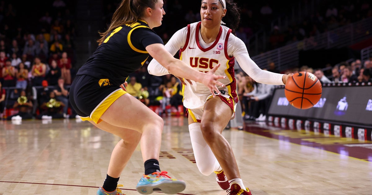 USC women beat No. 8 Iowa 81-69, snapping Hawkeyes' eight-game winning streak
